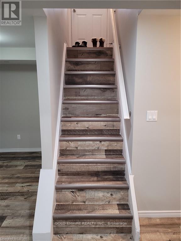 Main - 107 Harding Crescent, London South, Ontario  N6E 1G2 - Photo 15 - X13140970