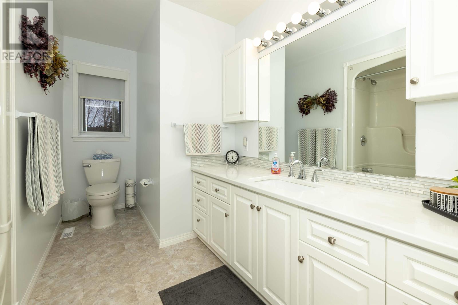 2168 Southcliff Pl, Thunder Bay, Ontario  P7J 1H4 - Photo 16 - TB2600980