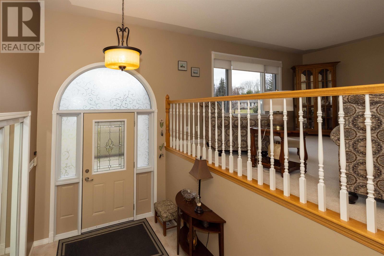 2168 Southcliff Pl, Thunder Bay, Ontario  P7J 1H4 - Photo 4 - TB2600980