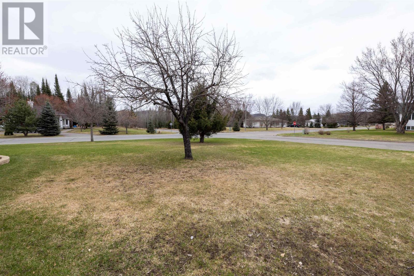 2168 Southcliff Pl, Thunder Bay, Ontario  P7J 1H4 - Photo 41 - TB2600980