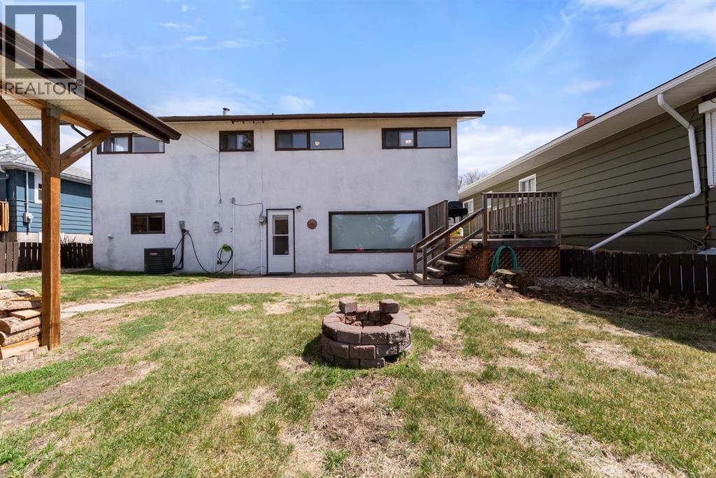 4904 58 Street, Camrose, Alberta  T4V 2G4 - Photo 3 - A2311207
