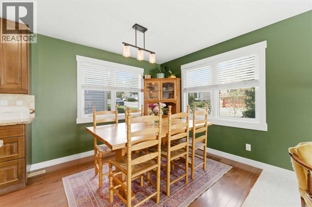 35 Millbank Road SW, Calgary, Alberta  T2Y 2B6 - Photo 10 - A2311078