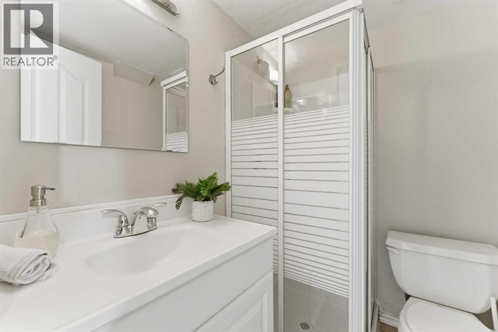 35 Millbank Road SW, Calgary, Alberta  T2Y 2B6 - Photo 33 - A2311078