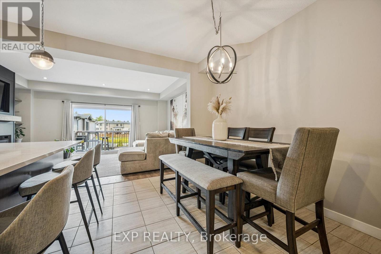 907 Robert Ferrie Drive, Kitchener, Ontario  N2R 0P2 - Photo 11 - X13140986