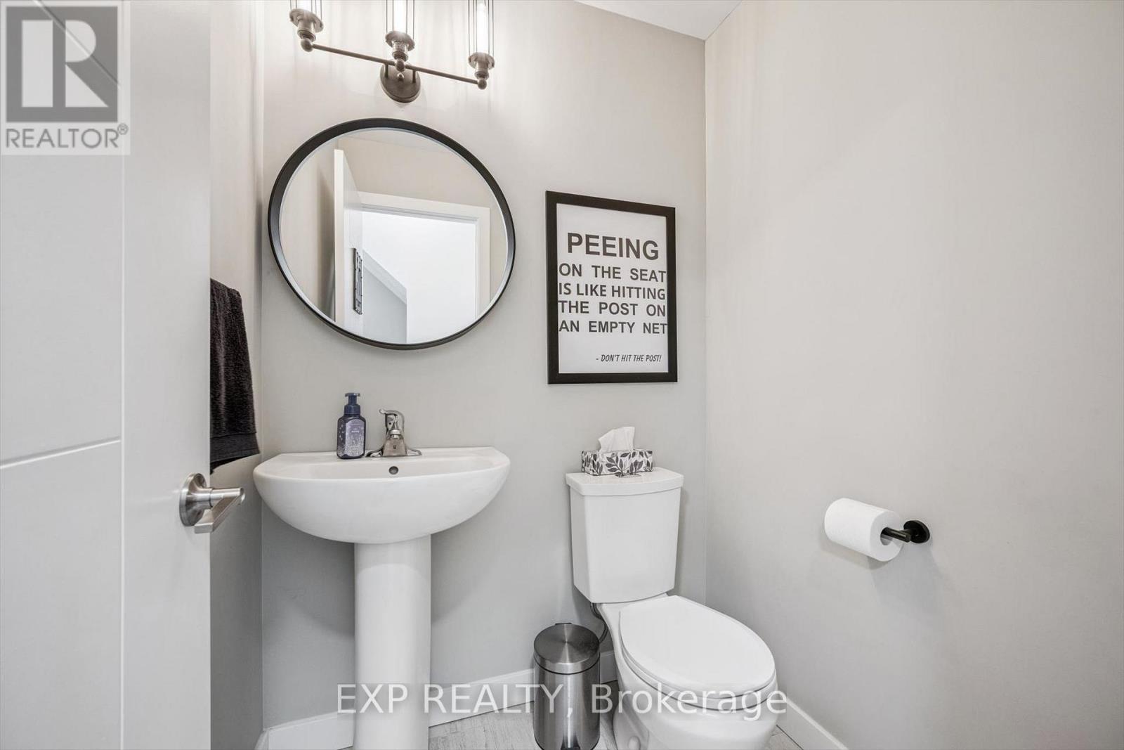 907 Robert Ferrie Drive, Kitchener, Ontario  N2R 0P2 - Photo 15 - X13140986