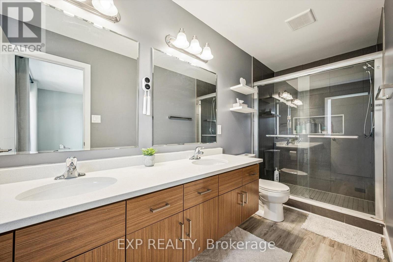 907 Robert Ferrie Drive, Kitchener, Ontario  N2R 0P2 - Photo 20 - X13140986