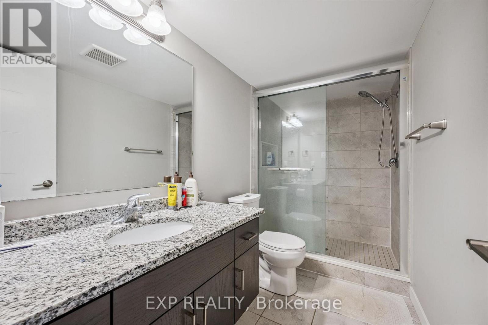 907 Robert Ferrie Drive, Kitchener, Ontario  N2R 0P2 - Photo 30 - X13140986