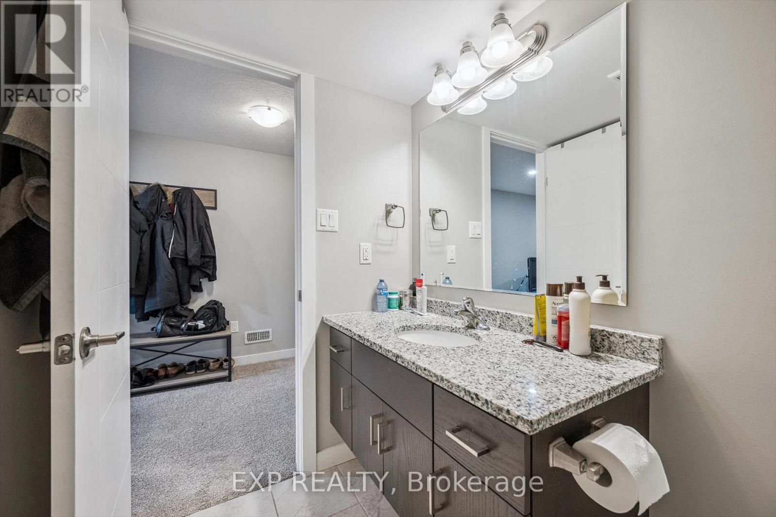 907 Robert Ferrie Drive, Kitchener, Ontario  N2R 0P2 - Photo 31 - X13140986