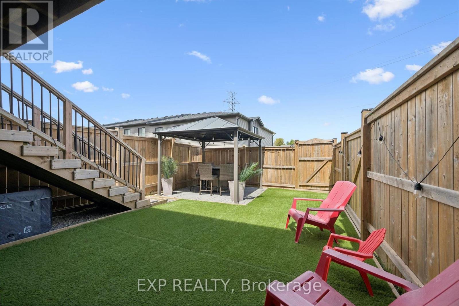 907 Robert Ferrie Drive, Kitchener, Ontario  N2R 0P2 - Photo 34 - X13140986