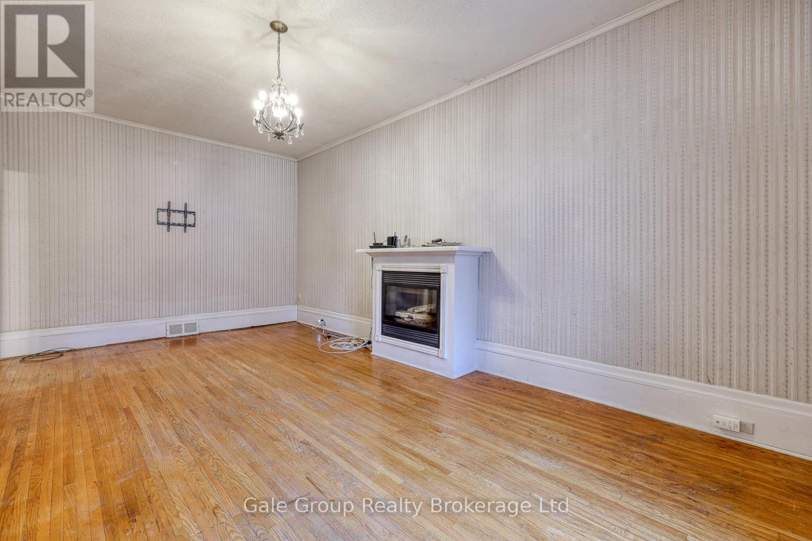 160 Riddell Street, Woodstock, Ontario  N4S 6M8 - Photo 5 - X12943150