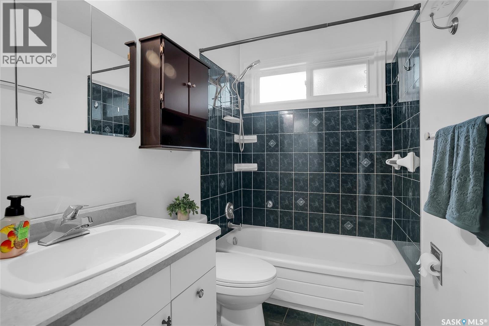 606 Wardlow Road, Saskatoon, Saskatchewan  S7M 4C9 - Photo 14 - SK036300