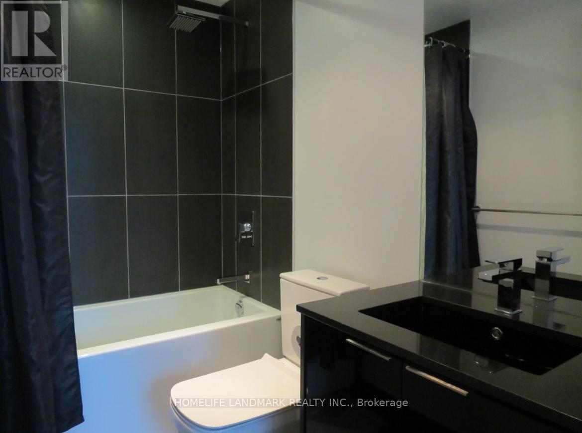 1215 - 70 Temperance Street, Toronto, Ontario  M5H 4E8 - Photo 12 - C13141022