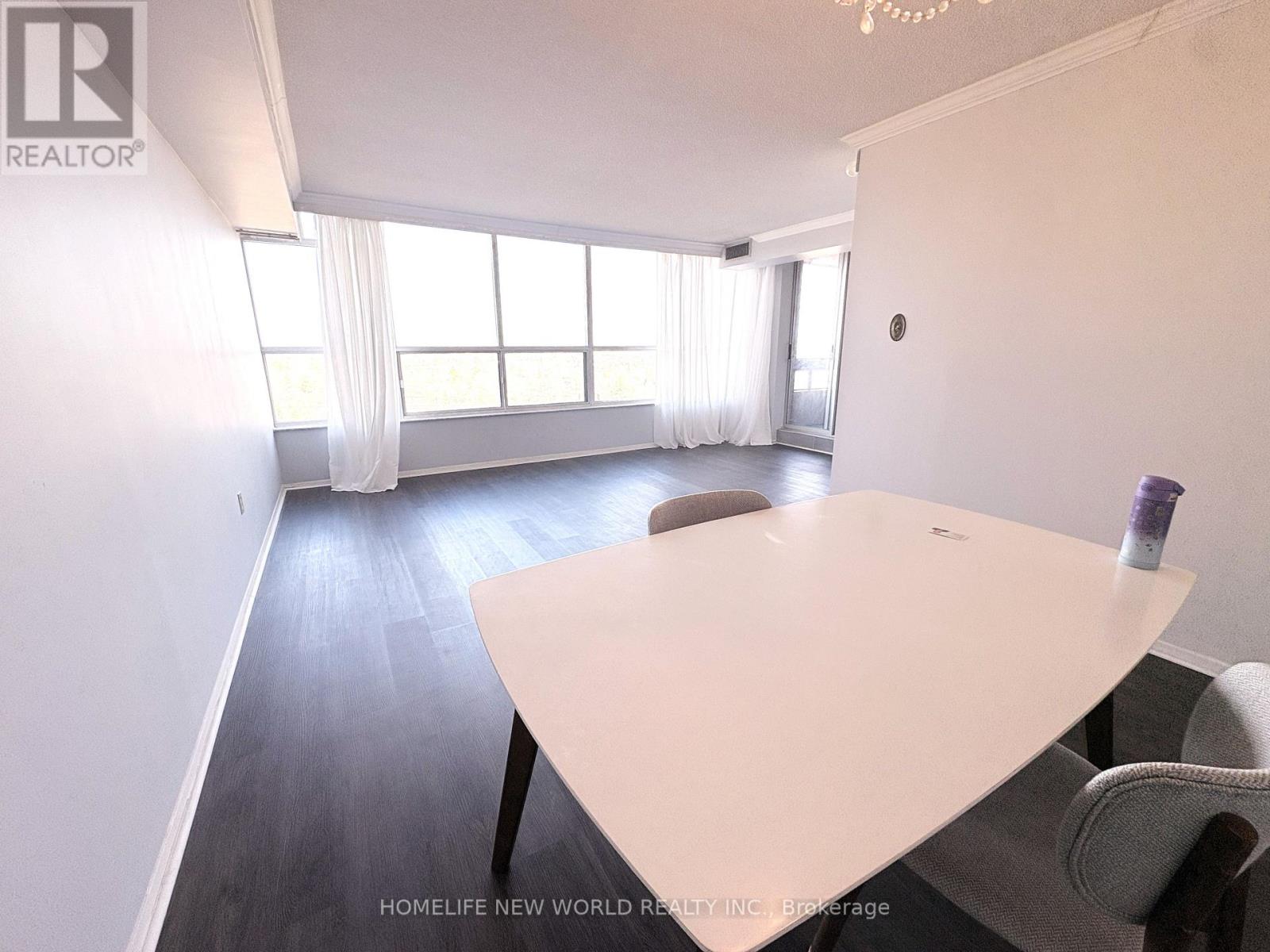 1811 - 2365 Kennedy Road, Toronto, Ontario  M1T 3S6 - Photo 2 - E13141020