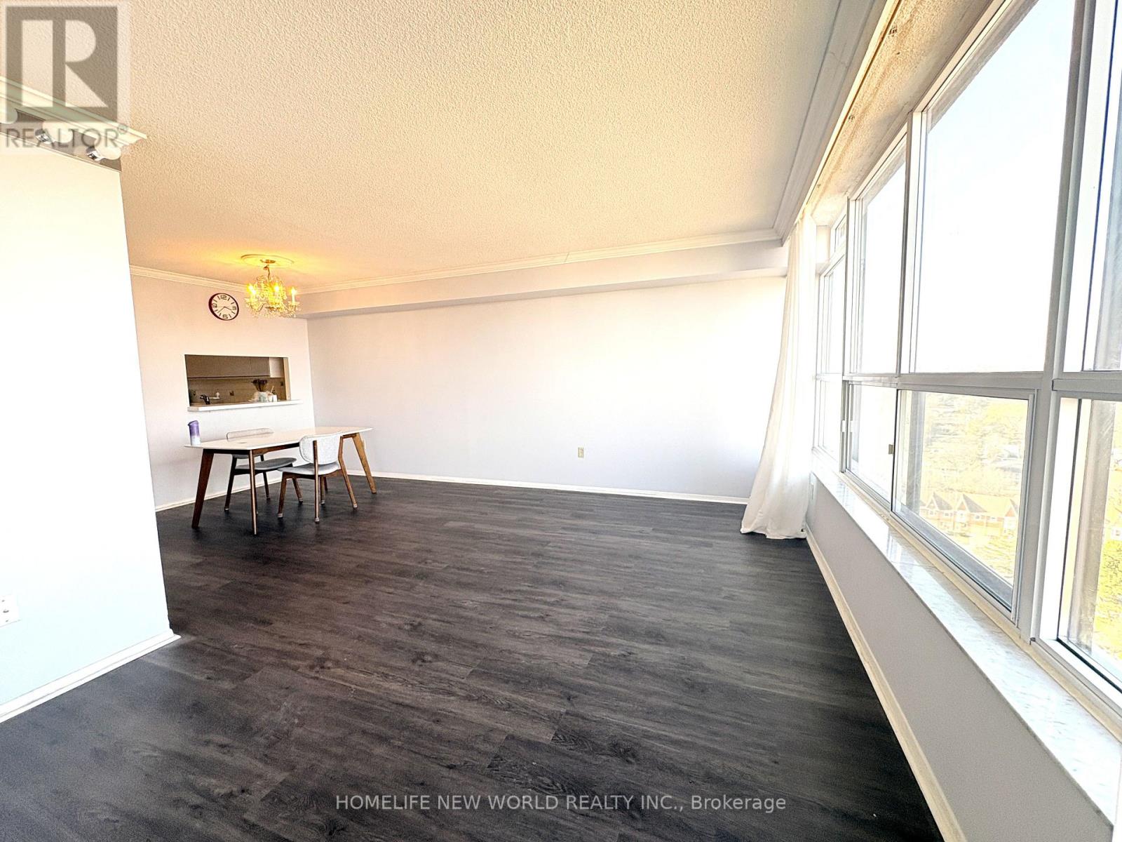 1811 - 2365 Kennedy Road, Toronto, Ontario  M1T 3S6 - Photo 3 - E13141020