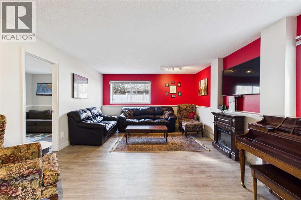 14 Citadel Drive NW, Calgary, Alberta  T3G 3X7 - Photo 14 - A2306098