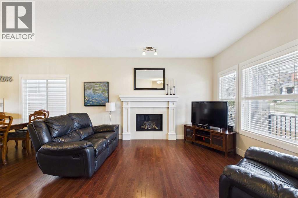 51 Nolanfield Terrace NW, Calgary, Alberta  T3R 0M5 - Photo 4 - A2307550