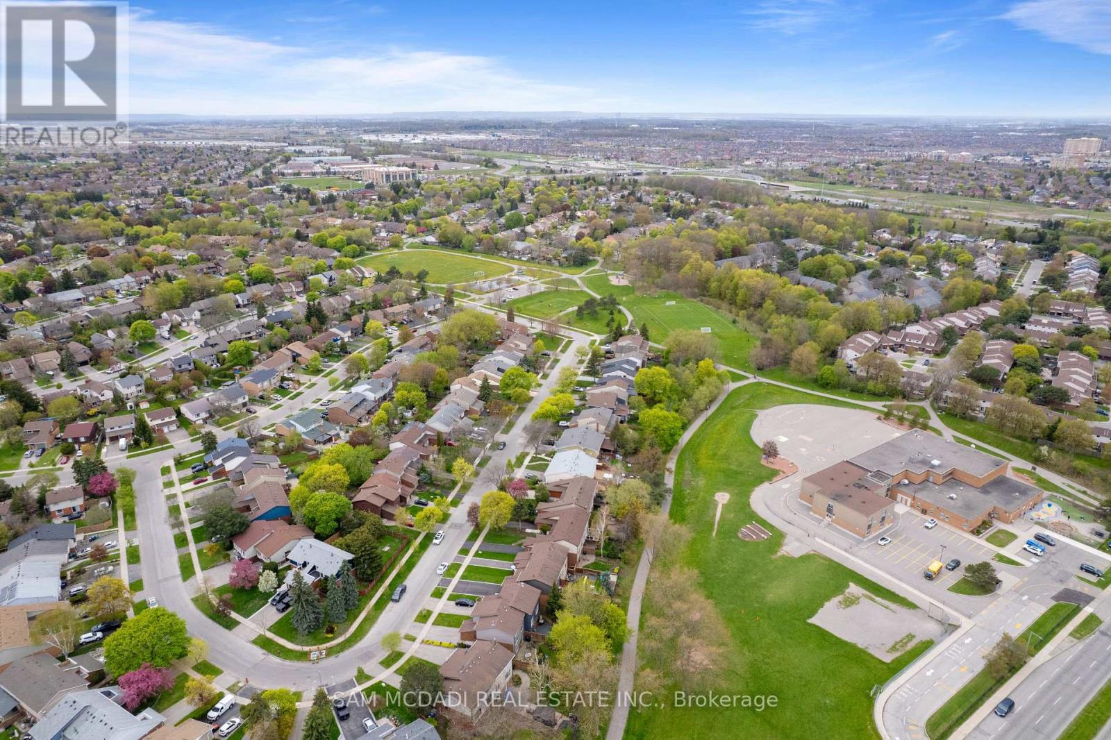 4235 Pheasant Run, Mississauga, Ontario  L5L 2B8 - Photo 36 - W13097714