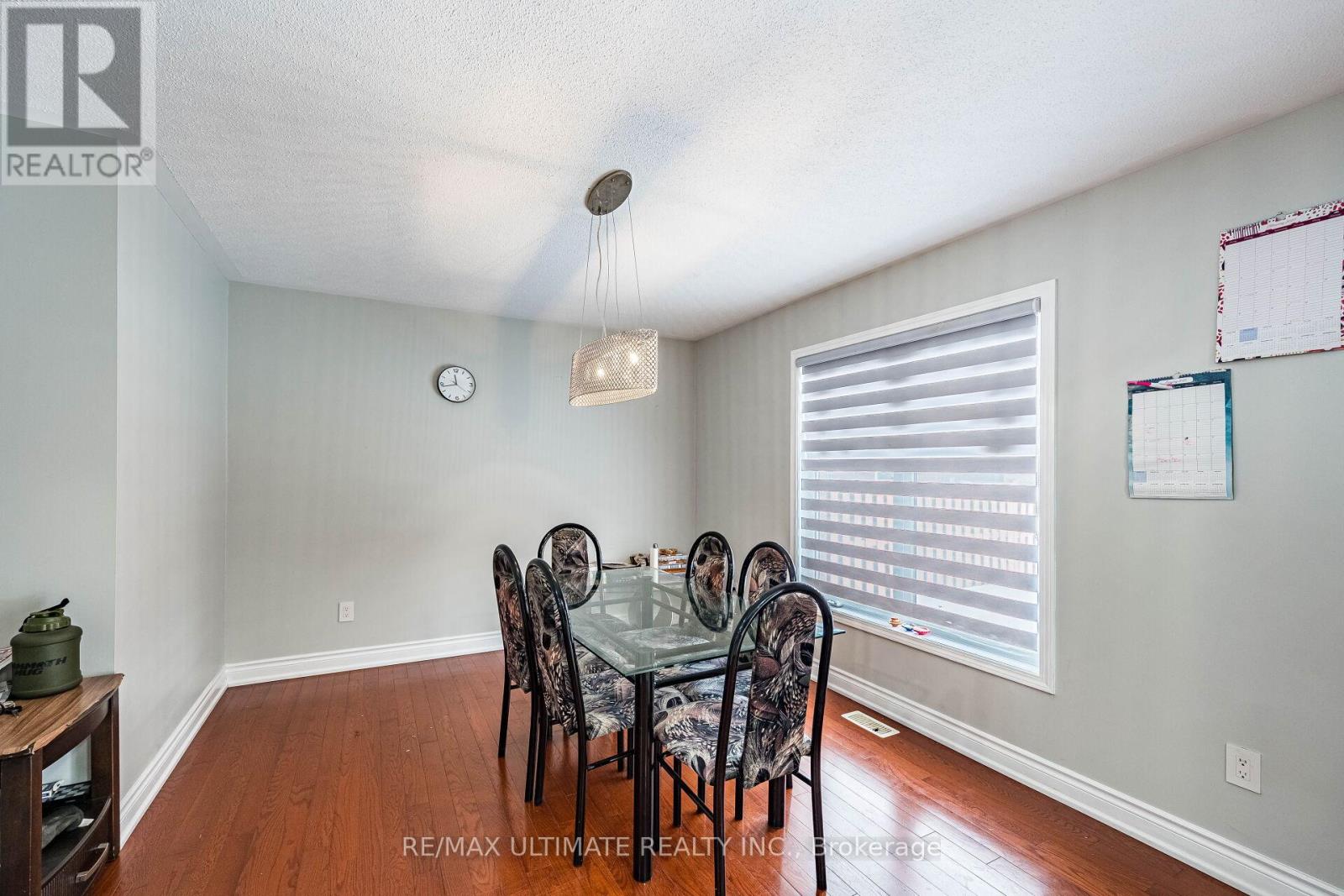 22 Beresford Crescent, Brampton, Ontario  L6P 2M2 - Photo 11 - W13141016