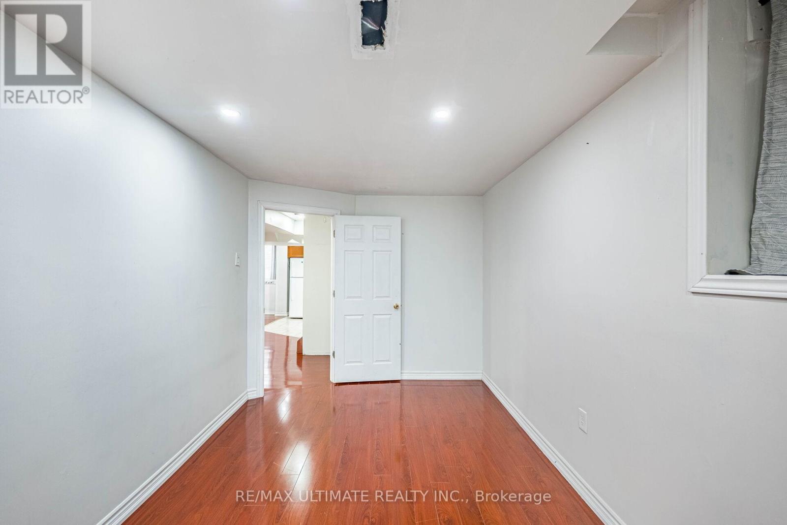 22 Beresford Crescent, Brampton, Ontario  L6P 2M2 - Photo 32 - W13141016