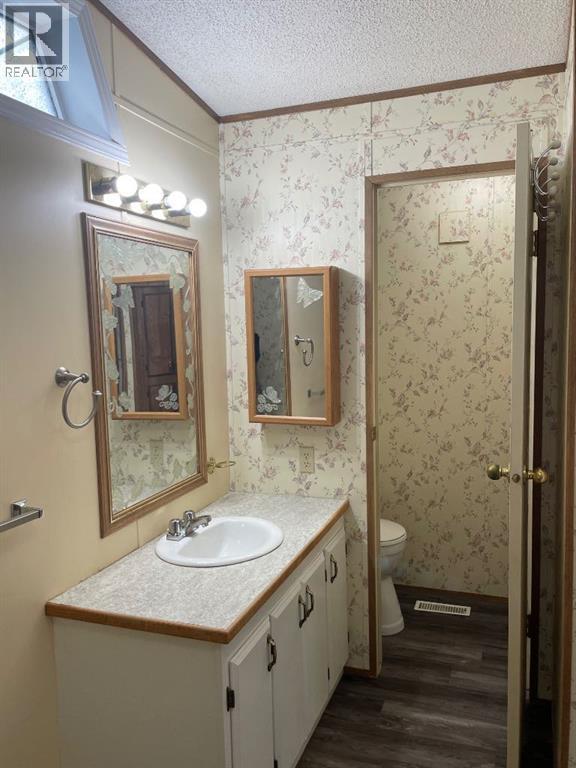 12 Westover Crescent, Claresholm, Alberta  T0L 0T0 - Photo 14 - A2311036