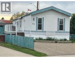 12 Westover Crescent, Claresholm, Alberta