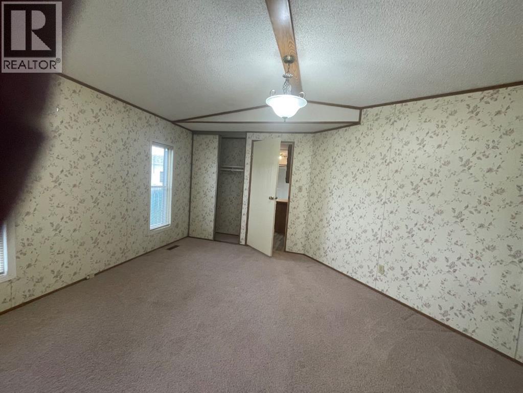 12 Westover Crescent, Claresholm, Alberta  T0L 0T0 - Photo 12 - A2311036