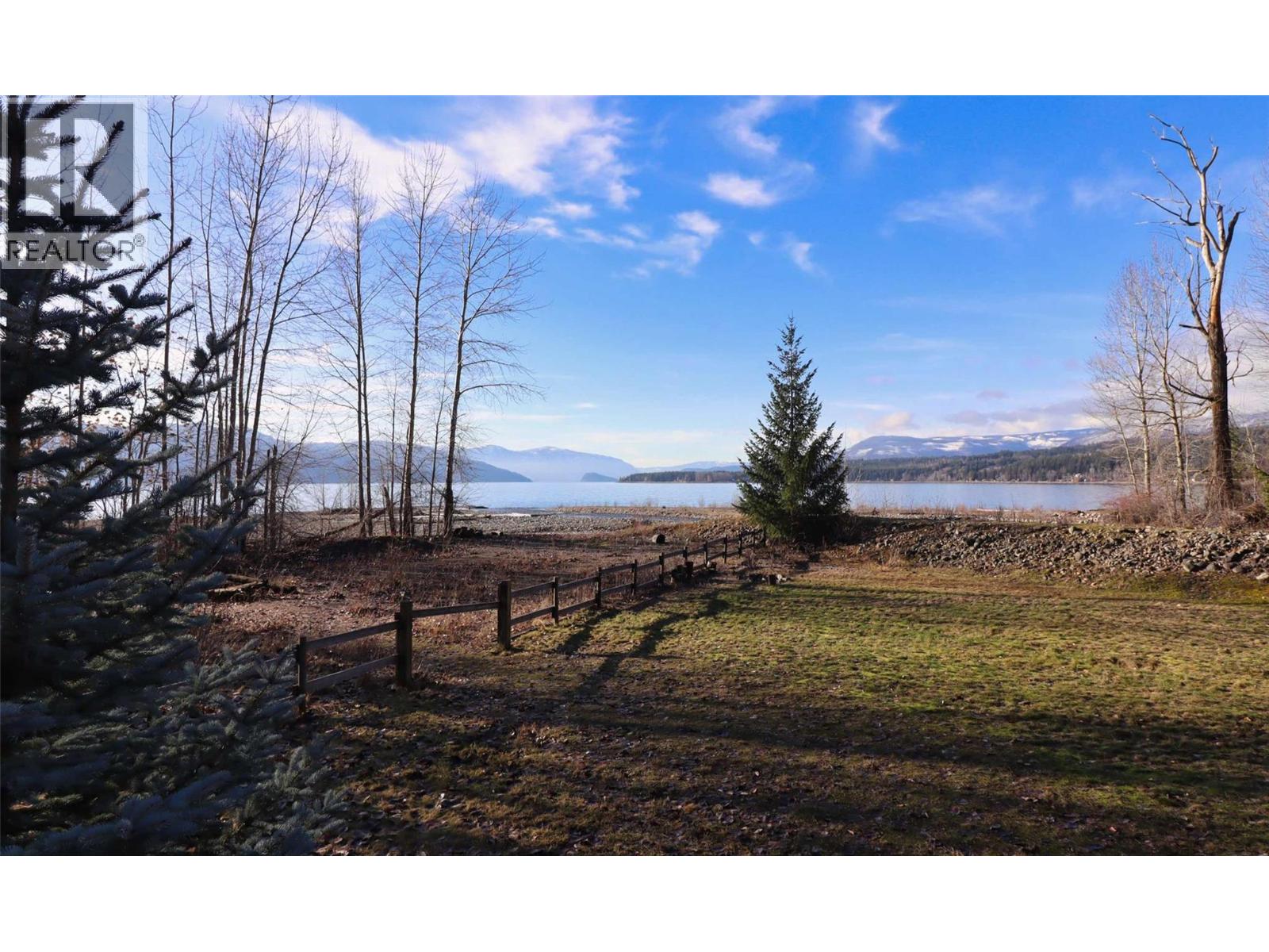 6884 Squilax-Anglemont Road, Magna Bay, British Columbia  V0E 1M7 - Photo 93 - 10373549