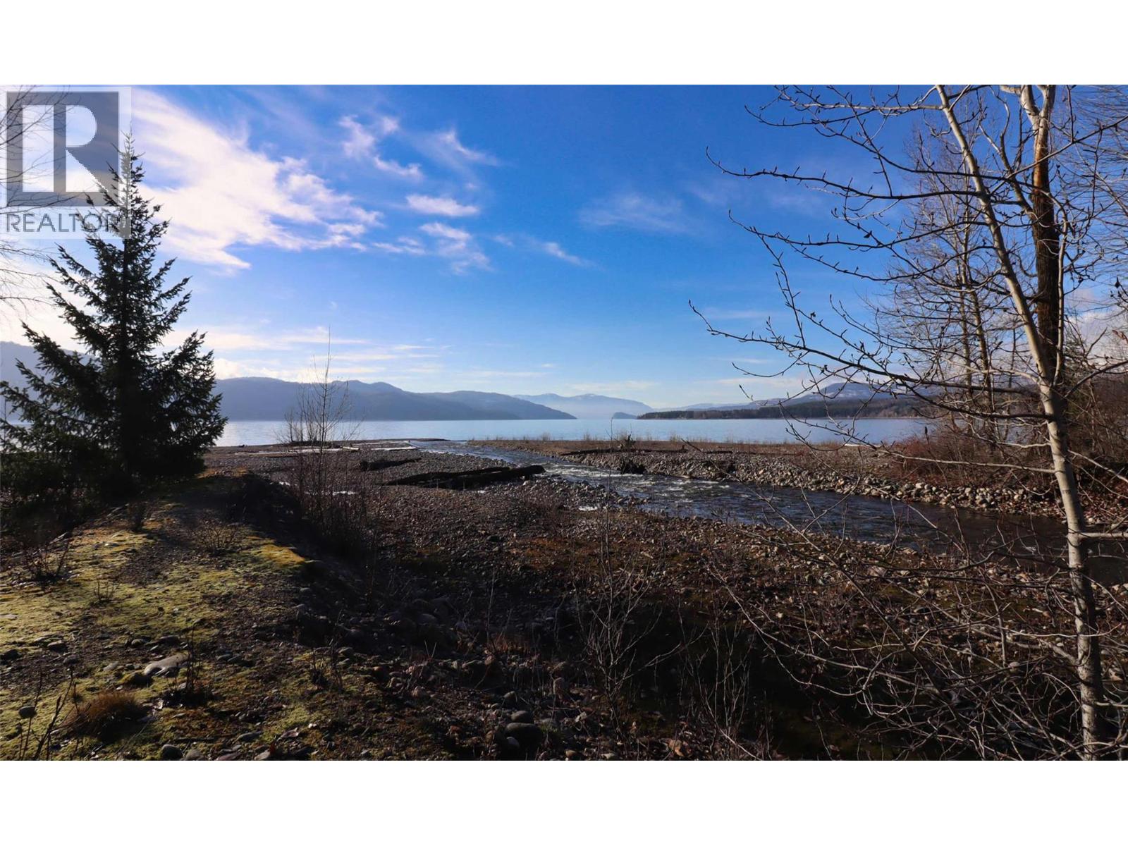 6884 Squilax-Anglemont Road, Magna Bay, British Columbia  V0E 1M7 - Photo 94 - 10373549