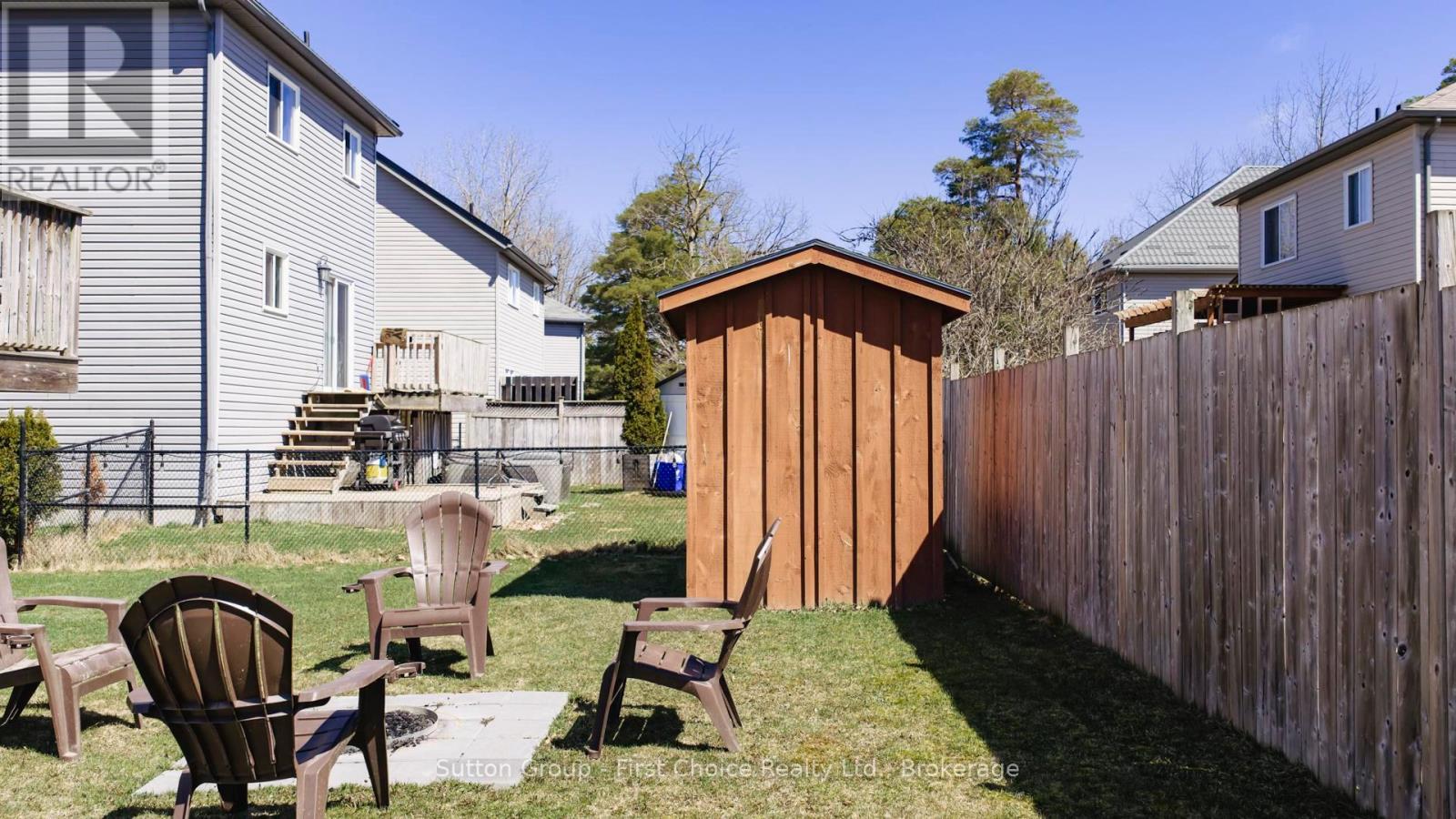 670 Reid Crescent, North Perth, Ontario  N4W 0A1 - Photo 39 - X12998724