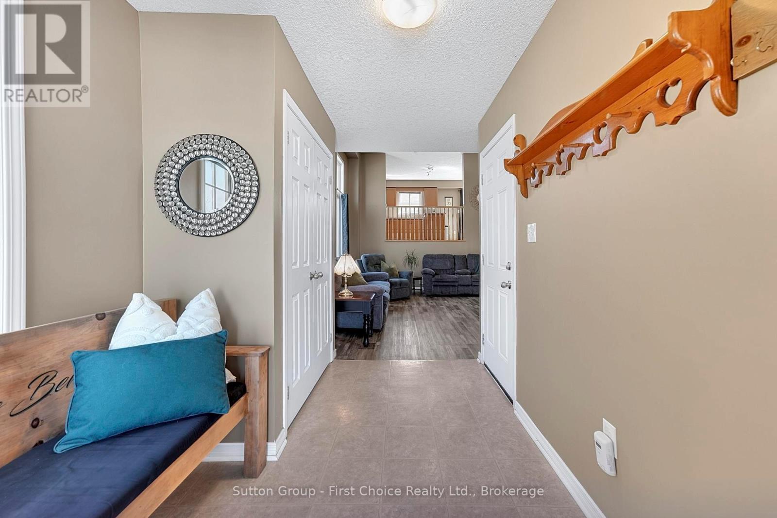 670 Reid Crescent, North Perth, Ontario  N4W 0A1 - Photo 7 - X12998724