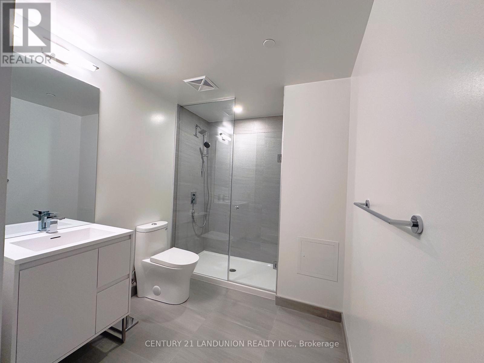 2511 - 1 Quarrington Lane, Toronto, Ontario  M3C 0S4 - Photo 12 - C13125722