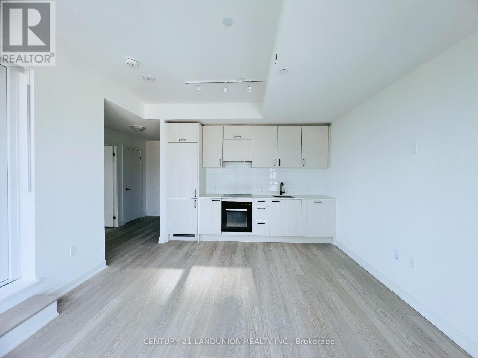 2511 - 1 Quarrington Lane, Toronto, Ontario  M3C 0S4 - Photo 7 - C13125722