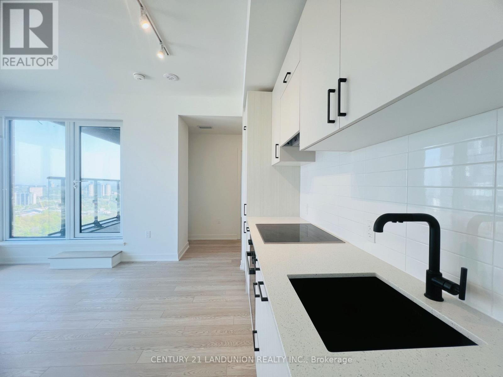 2511 - 1 Quarrington Lane, Toronto, Ontario  M3C 0S4 - Photo 9 - C13125722