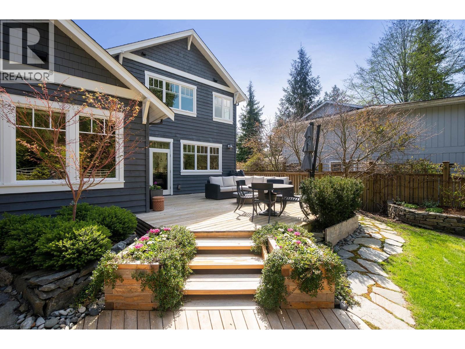 1141 Lenora Road, Bowen Island, British Columbia V0N 1G1 - Photo 3 - R3114508