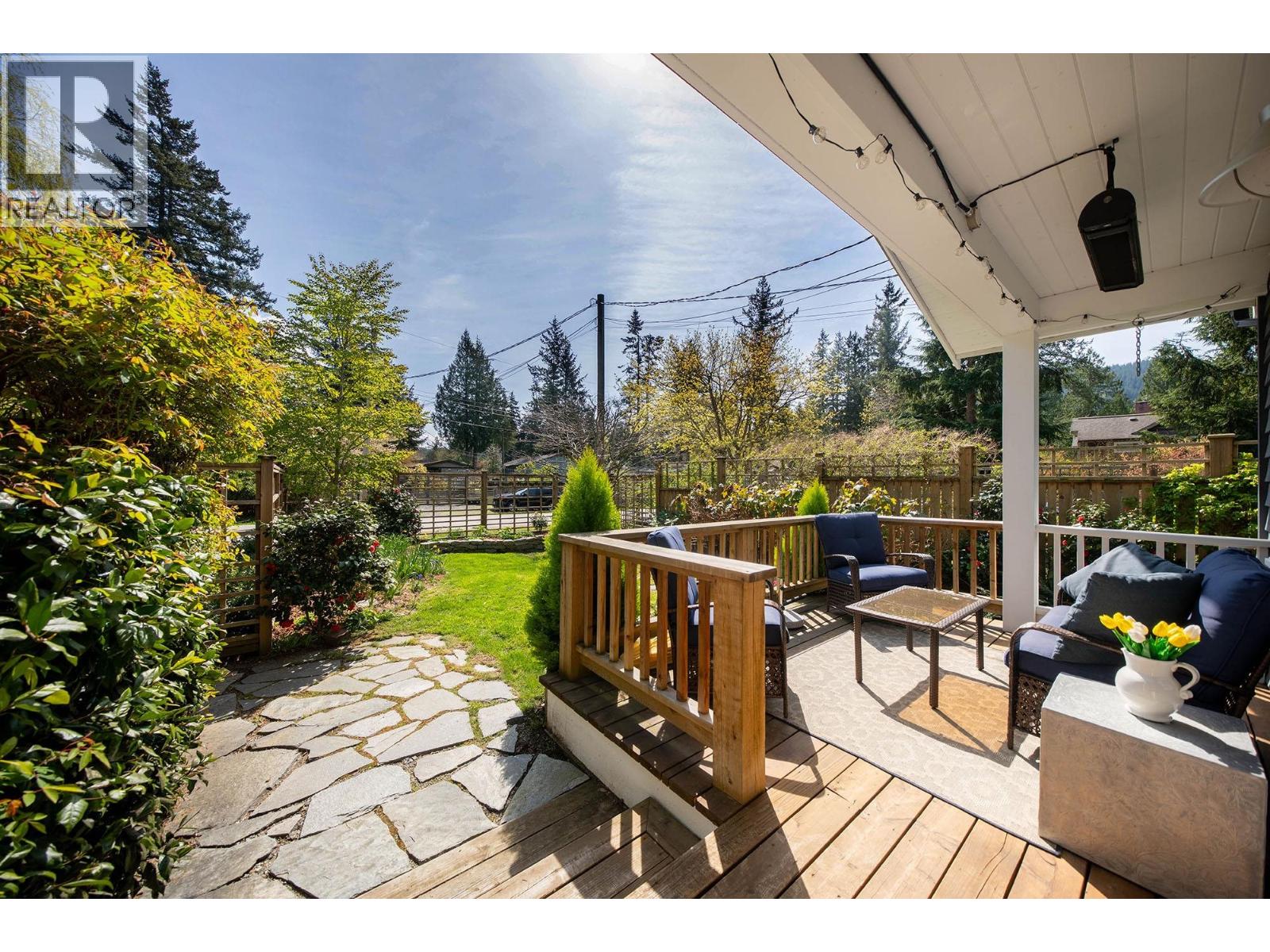 1141 Lenora Road, Bowen Island, British Columbia V0N 1G1 - Photo 5 - R3114508