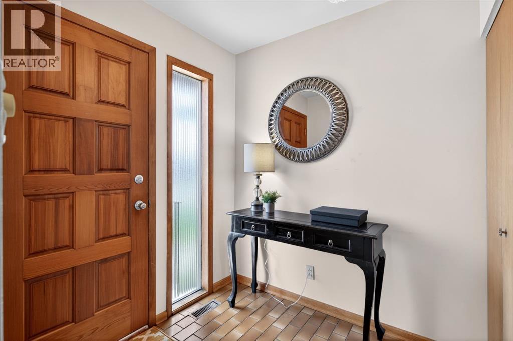 59 Fairview Drive SE, Calgary, Alberta  T2H 1B4 - Photo 5 - A2310169