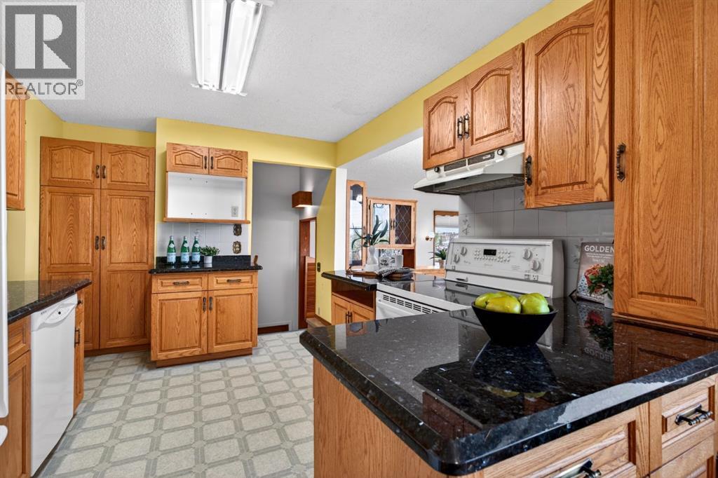 59 Fairview Drive SE, Calgary, Alberta  T2H 1B4 - Photo 12 - A2310169