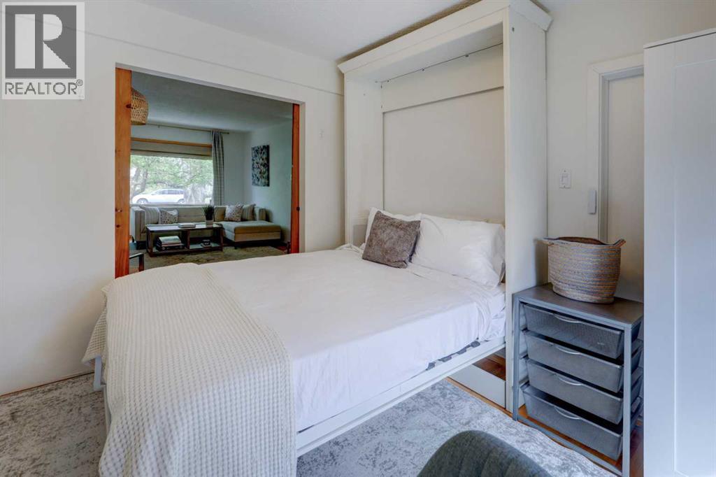 3419 Morley Trail NW, Calgary, Alberta  T2M 4H3 - Photo 7 - A2310942