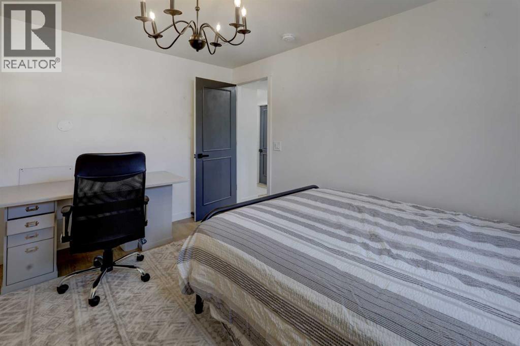 3419 Morley Trail NW, Calgary, Alberta  T2M 4H3 - Photo 31 - A2310942