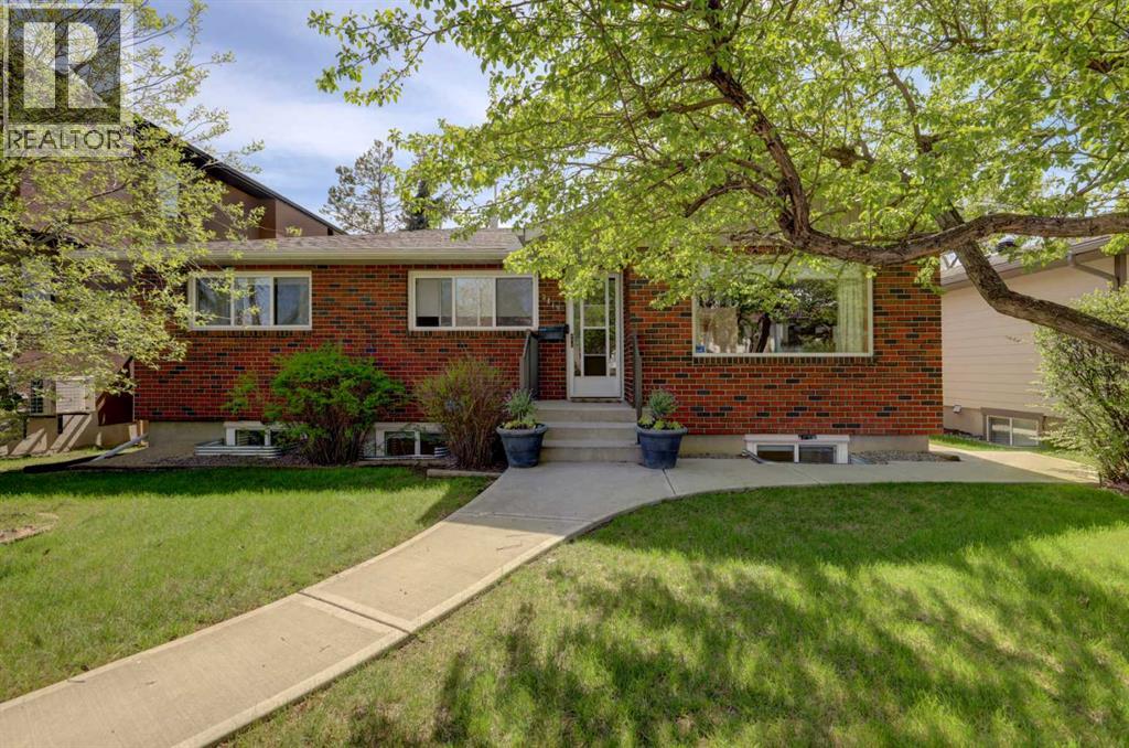 3419 Morley Trail NW, Calgary, Alberta  T2M 4H3 - Photo 1 - A2310942