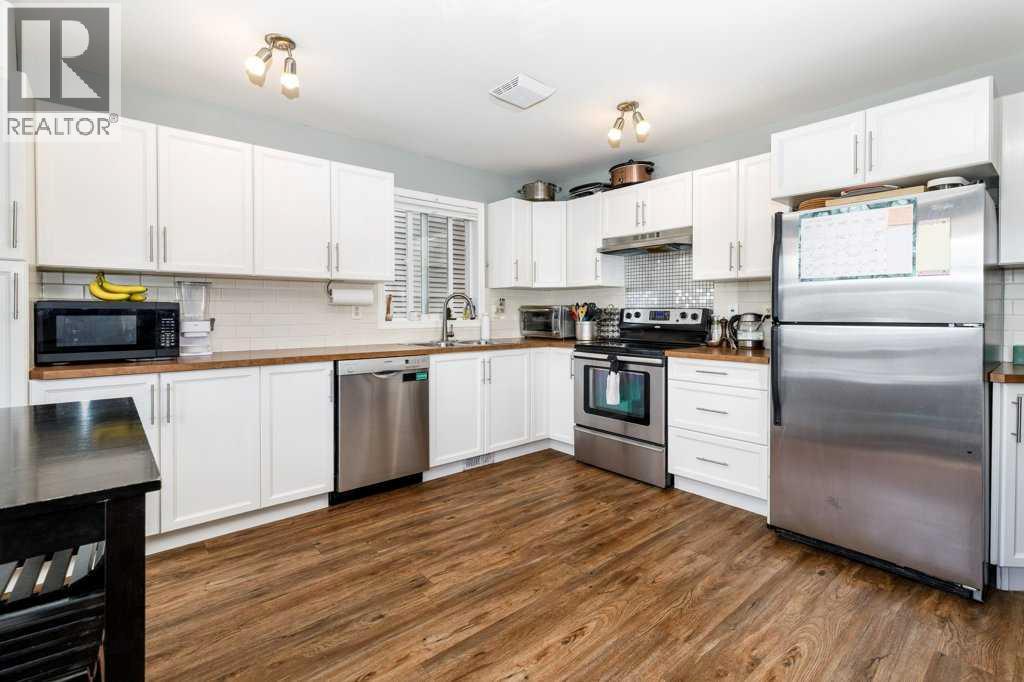 19 Ibbotson Close, Red Deer, Alberta  T4R 0C6 - Photo 9 - A2310841
