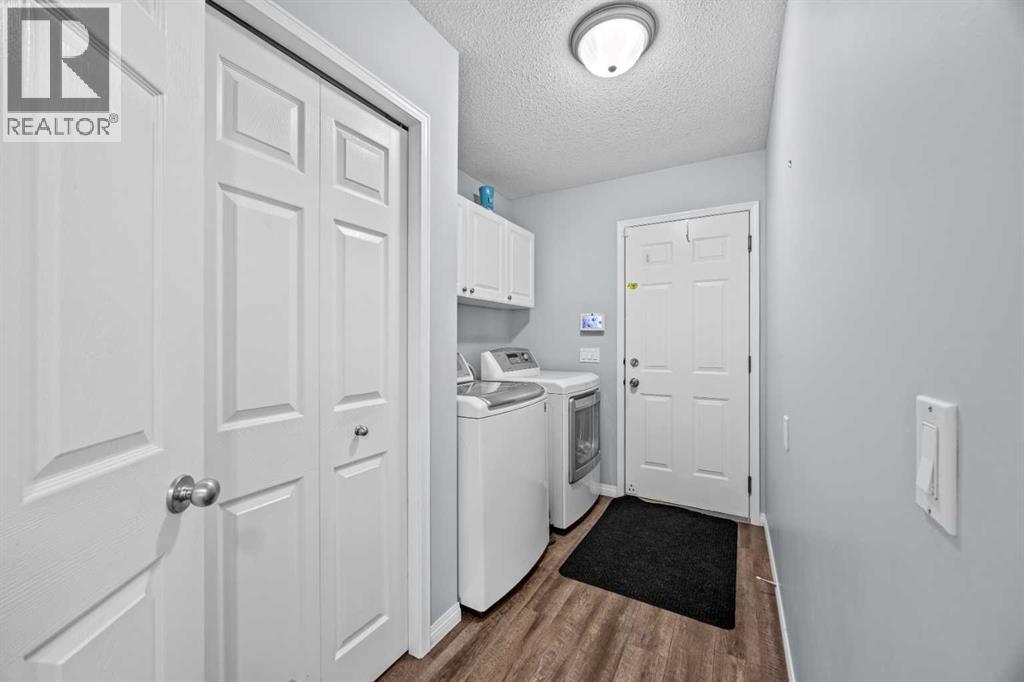 187 West Lakeview Circle, Chestermere, Alberta  T1X 1H7 - Photo 27 - A2308914