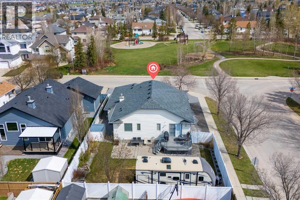 187 West Lakeview Circle, Chestermere, Alberta  T1X 1H7 - Photo 2 - A2308914
