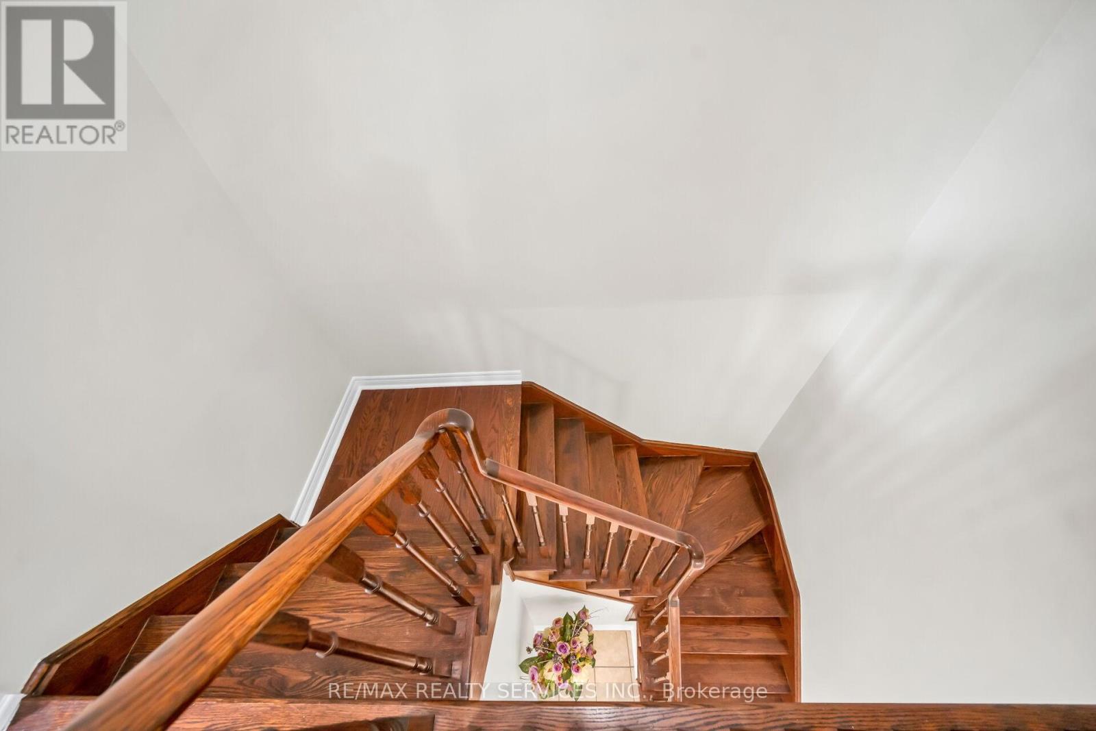 82 Footbridge Crescent, Brampton, Ontario  L6R 0T8 - Photo 18 - W13141046