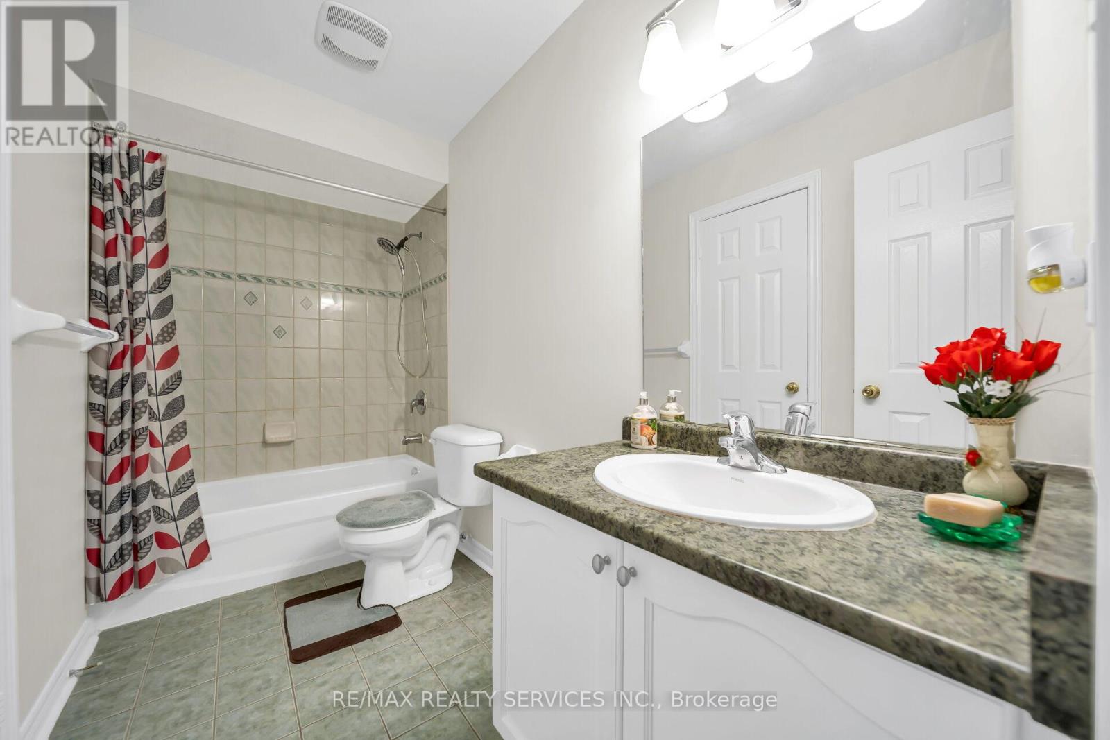 82 Footbridge Crescent, Brampton, Ontario  L6R 0T8 - Photo 26 - W13141046