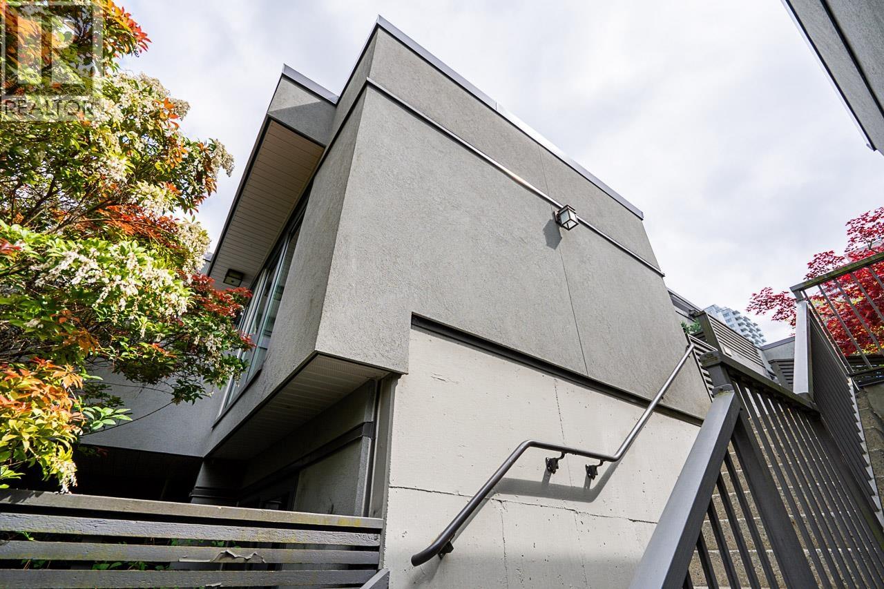 1304 West 7th Avenue, Vancouver, British Columbia  V6H 3W5 - Photo 35 - R3124550