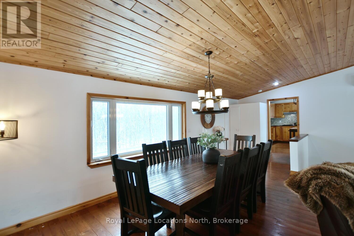 111 Martin Grove, Blue Mountains, Ontario  L9Y 0N5 - Photo 29 - X12816964