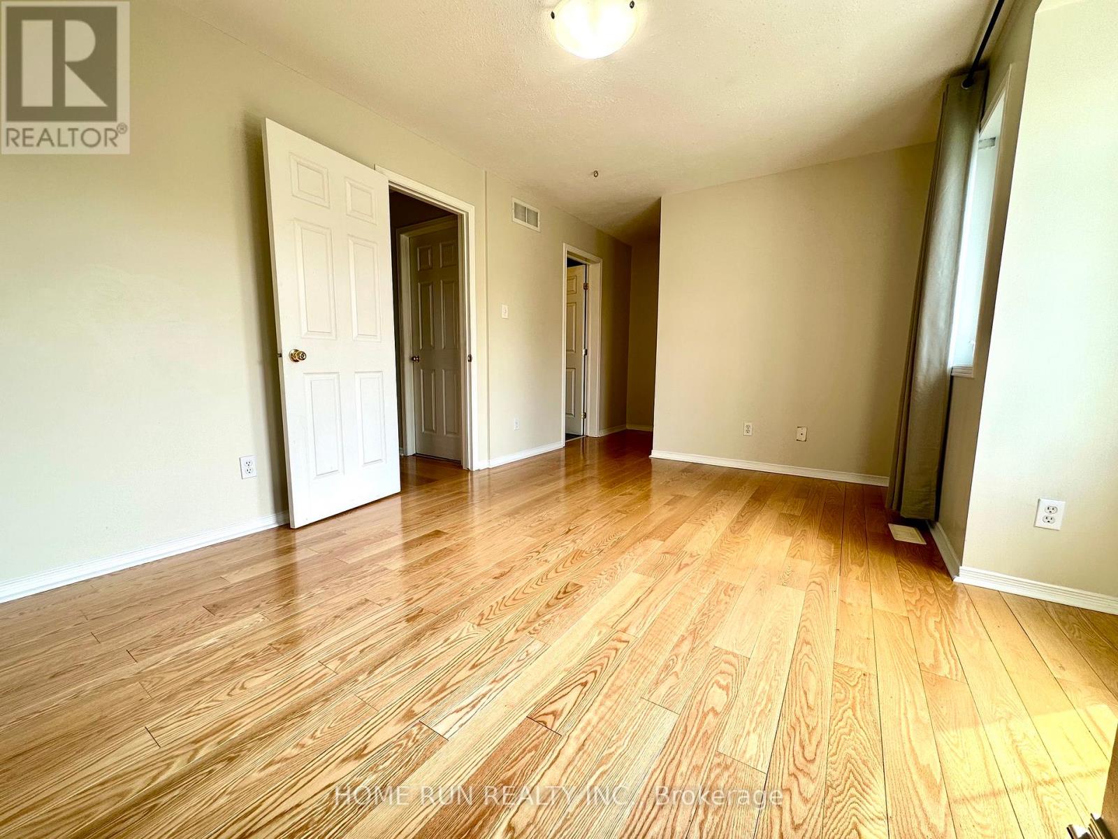 135 Kinross Private, Ottawa, Ontario  K2K 3P9 - Photo 13 - X13141072