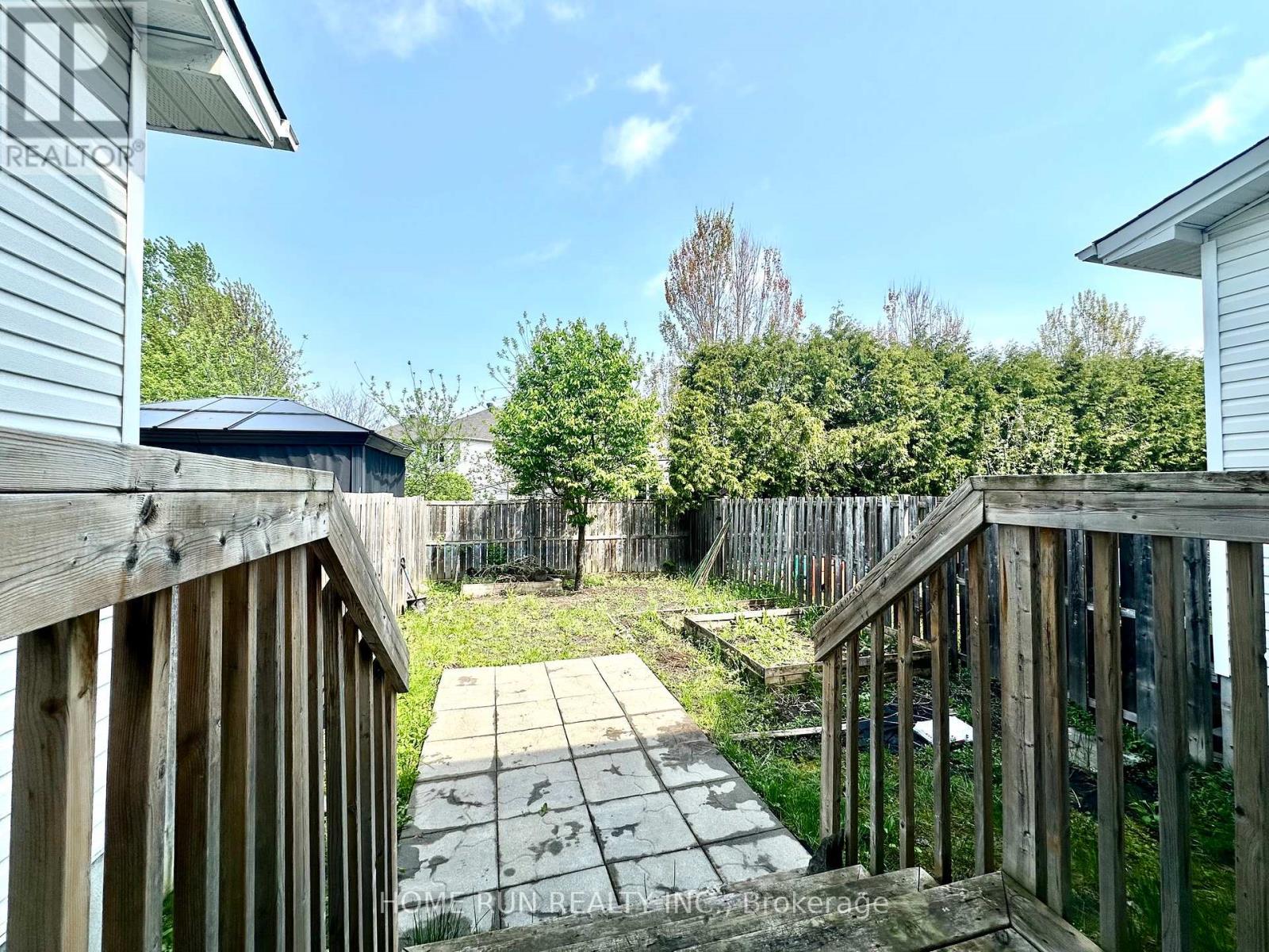 135 Kinross Private, Ottawa, Ontario  K2K 3P9 - Photo 19 - X13141072
