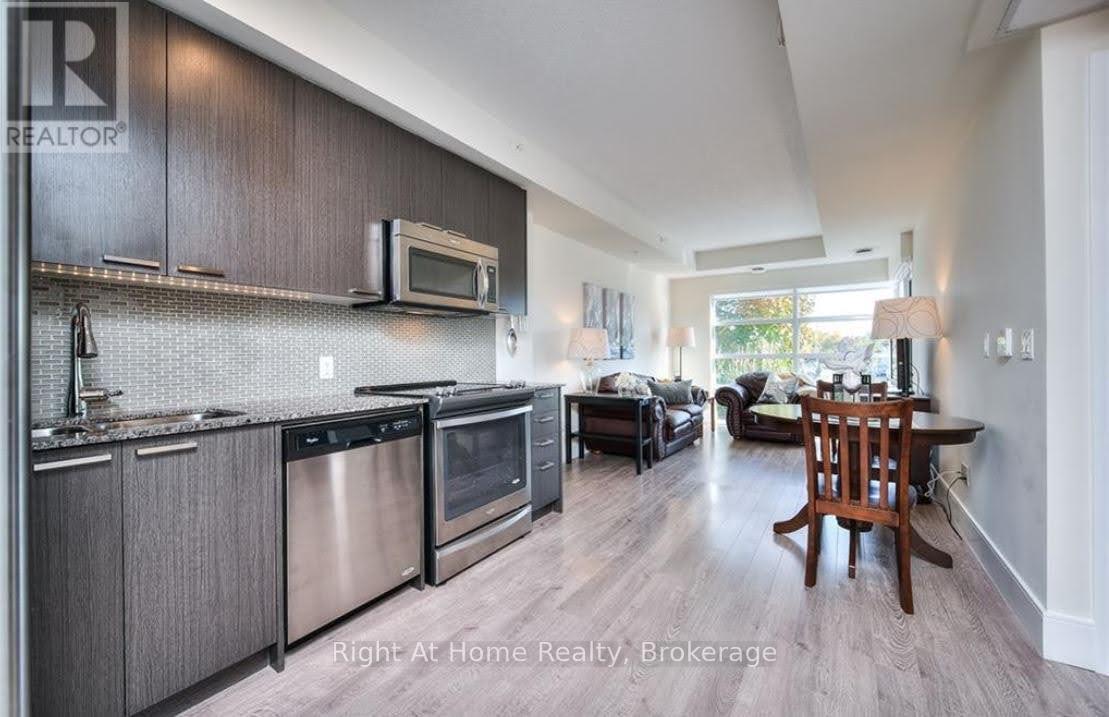 117 - 155 St Leger Street, Kitchener, Ontario  N2H 0B9 - Photo 4 - X13141068